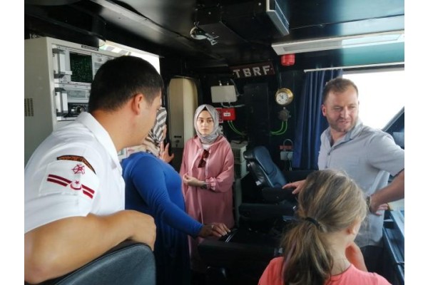 SAHİL GÜVENLİK BOTU HALKIN ZİYARETİNE AÇILDI