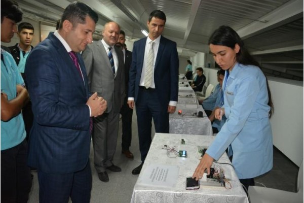 GELECEĞİN YAZILIMCILARI YETİŞİYOR