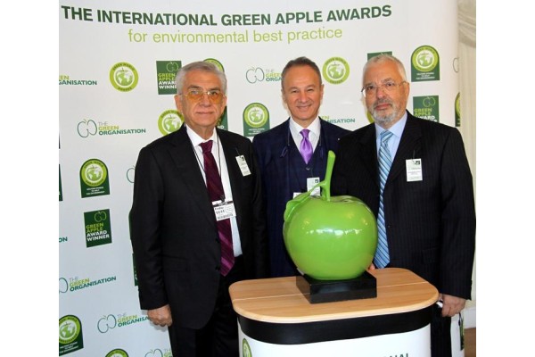 İZDEMİR ‘YEŞİL ELMA’SINI ALDI