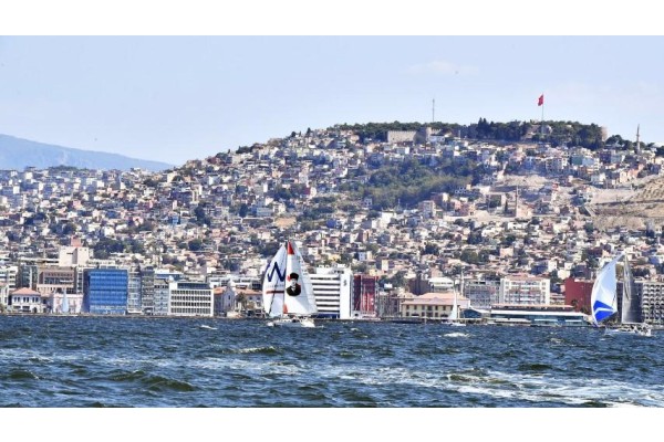 İZMİR'DE TÜM YAPI İZİNLERİNE STANDART GETİRİLDİ