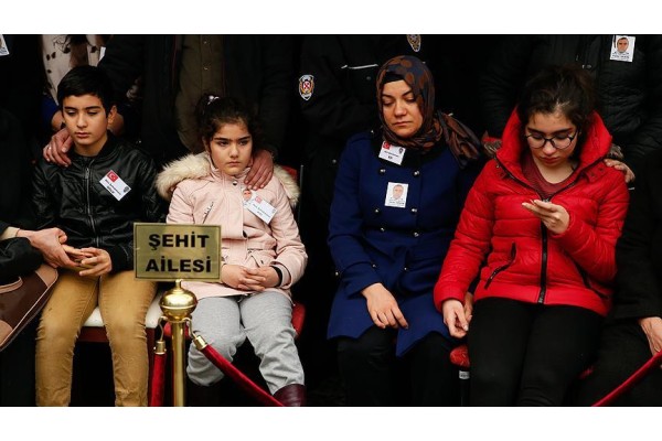 ŞEHİT POLİSİN AİLESİ İÇİN YARDIM KAMPANYASI