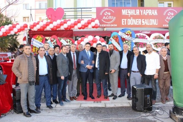 04 AĞRI YAPRAK DÖNER SALONU AÇILDI