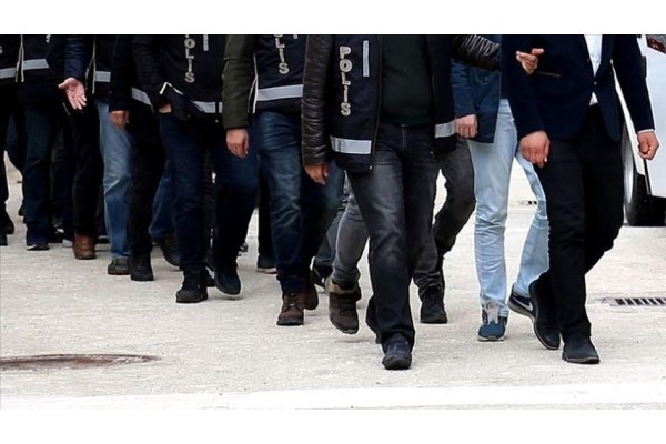 DEAŞ'a yönelik operasyonda 15 gözaltı