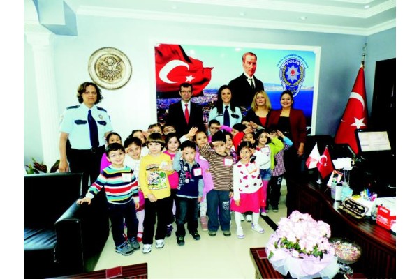 BALBÖCEKLERİNDEN ANLAMLI ZİYARET