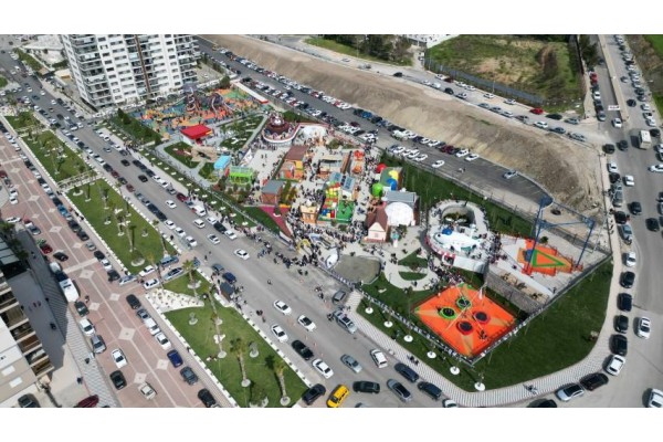 Çocuk oyun köyüne ziyaretçi akını