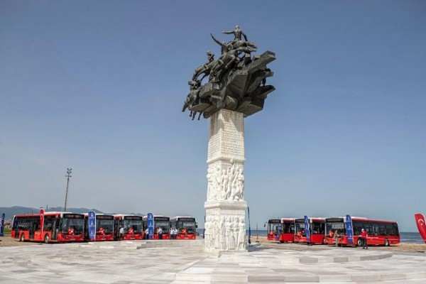 16 YENİ OTOBÜS DAHA HİZMETE GİRDİ