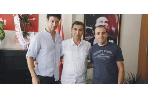 OKAN AYGÜN’DEN ÖZCAN DURMAZ’A  ANLAMLI ZİYARET