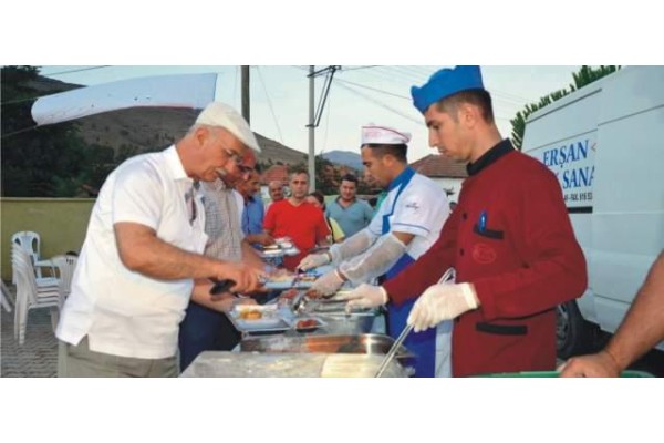 RAMAZAN’IN MANEVİ  HEYECANI HELVACI’DA  YAŞANIYOR