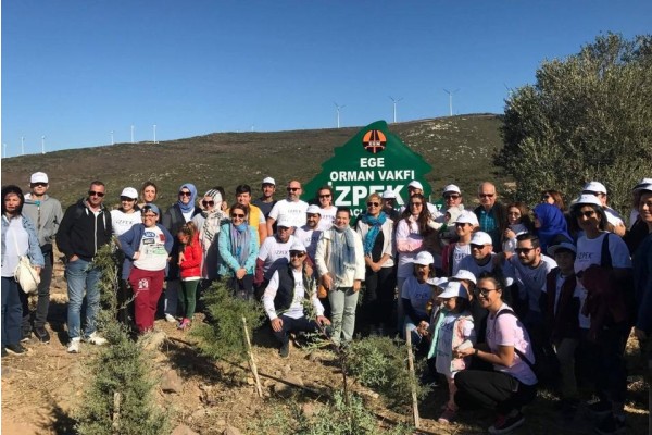 İZPEK’TEN YEŞİLE KATKI SÜRECEK!