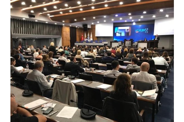 İZMİR'DE "SAĞLIK 4.0" ZİRVESİ