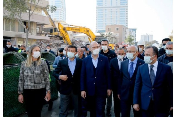 SOYLU, DEPREM BÖLGESİNDE İNCELEMELERDE BULUNDU