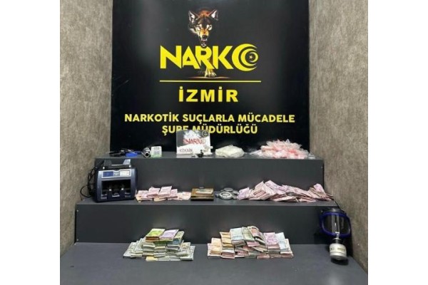 8 milyon lira değerinde döviz ele geçirildi