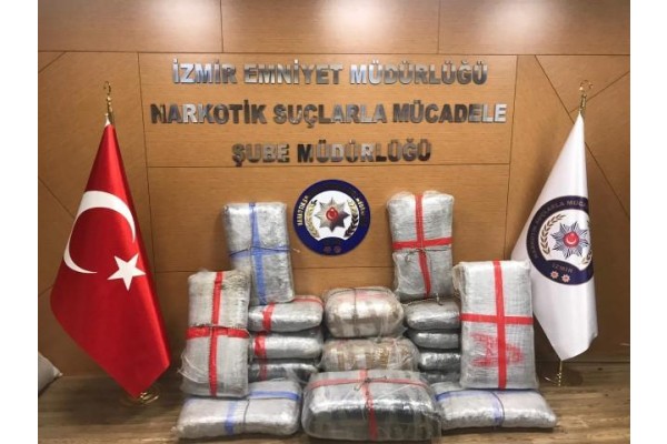 UYUŞTURUCU OPERASYONUNDA 18 TUTUKLAMA