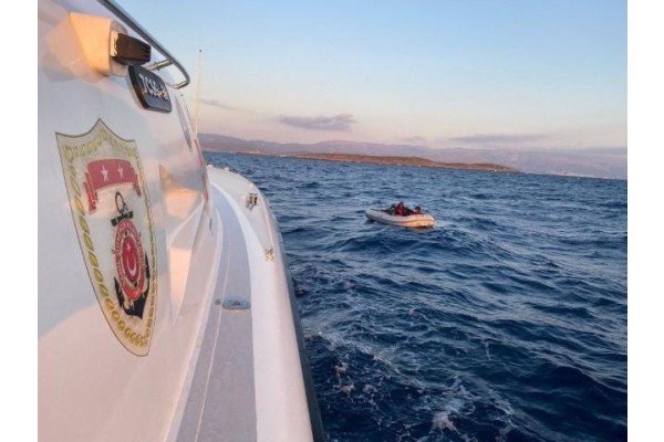 313 DÜZENSİZ GÖÇMEN YAKALANDI