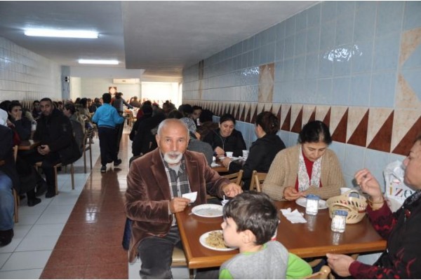 CANLAR HIZIR LOKMASINDA BULUŞTU