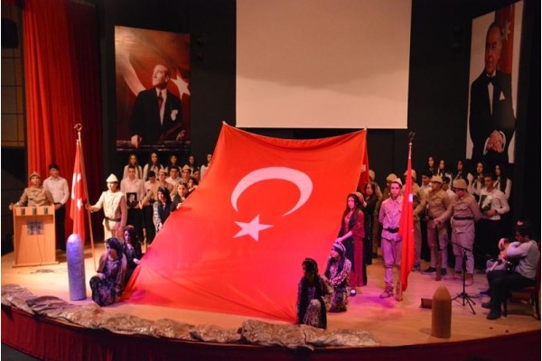 ÇANAKKALE ŞEHİTLERİMİZİ ANDIK