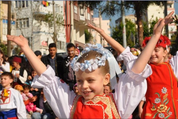 23 NİSAN KUTLAMALARI İPTAL Mİ?