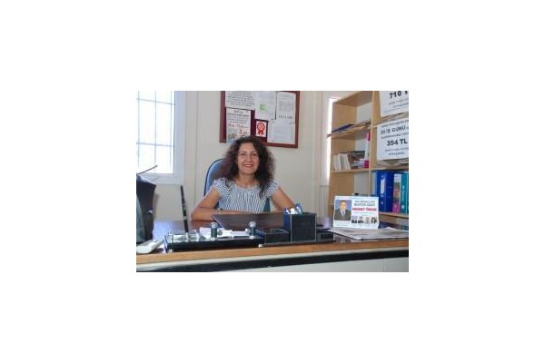 Yalı Mahallesi Muhtarlığına Nebahat Eskici atandı