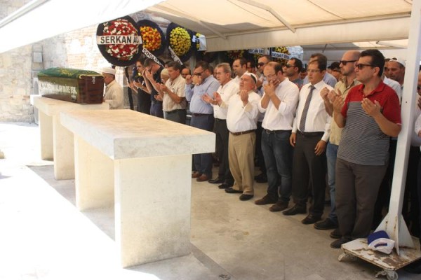 ÖZTÜRK AİLESİNİN ACI GÜNÜ