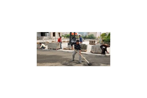 ALİAĞA’DA ALTYAPI YATIRIMLARI SÜRÜYOR