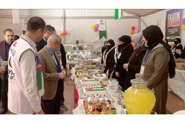 Filistin’e destek için ’Hayır Çarşısı’