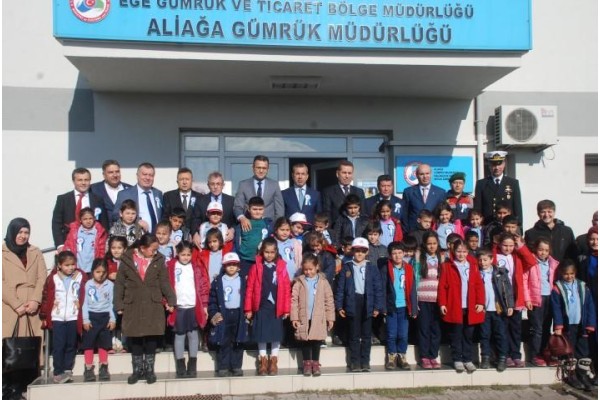 GÜMRÜK GÜNÜ ERKEN KUTLANDI