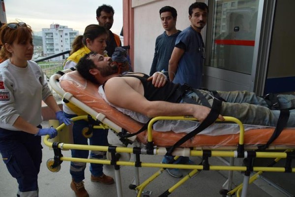 HAYATLARINI KEMER KURTARDI