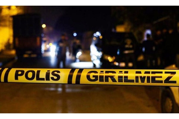 BIÇAKLI KAVGADA BİR KİŞİ YAŞAMINI YİTİRDİ