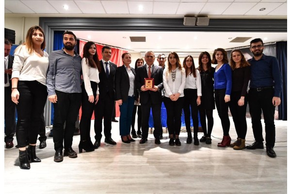 BAŞKAN'DAN "SOSYAL DEVLET" ÇIKIŞI