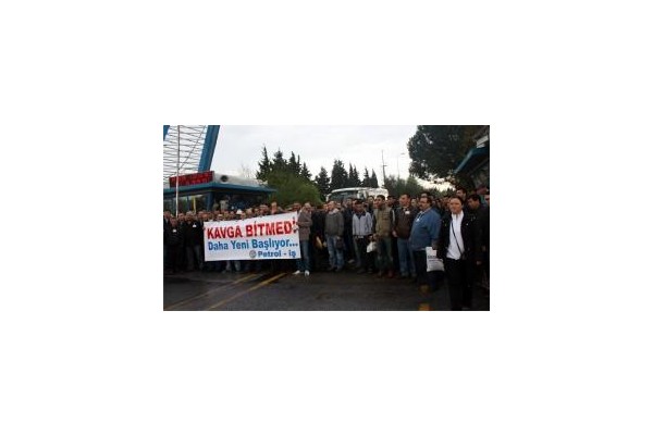 TÜPRAŞ işçisi eyleme başladı