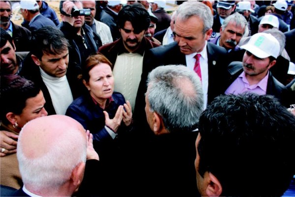 ALİAĞA’DA DÜĞÜN VAR OTOBÜS YOK