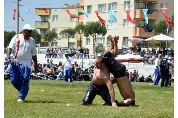 400 PEHLİVAN ER MEYDANINA ÇIKACAK