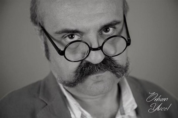 CANLI YAYINDA İNTİHAR EDEN TİYATROCU KURTARILAMADI