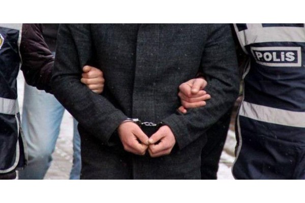 ALİAĞALI İŞADAMINA FETÖ’DEN GÖZALTI