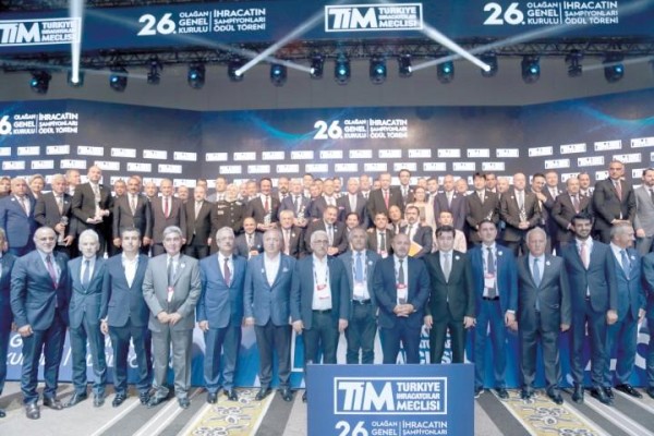 EGELİ İHRACAT ŞAMPİYONLARINA ÖDÜL