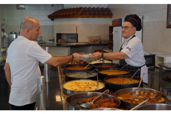 USTALIK BELGESİ OLMAYAN LOKANTA AÇAMAYACAK