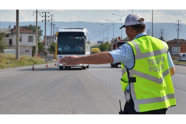 Kurban Bayramı tatilinde 80 bin araç denetlendi