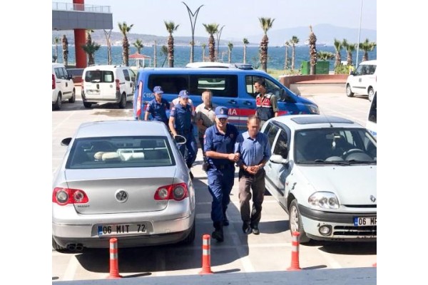 HAYVAN HIRSIZLARI YAKALANDI