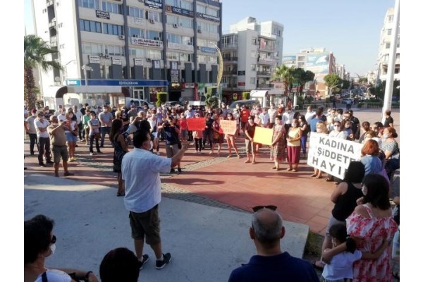 ALİAĞALI KADINLAR’DAN 25 KASIM ÇAĞRISI