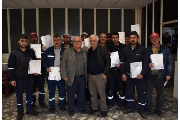 MESLEKİ YETERLİLİK BELGELERİ VERİLDİ