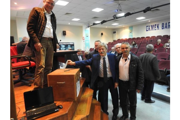 YEŞİLTEPE YENİDEN BAŞKAN