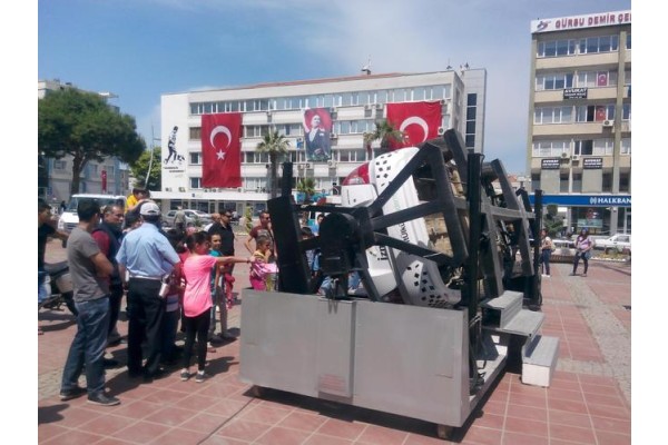 GENÇLERE TRAFİK DERSİ