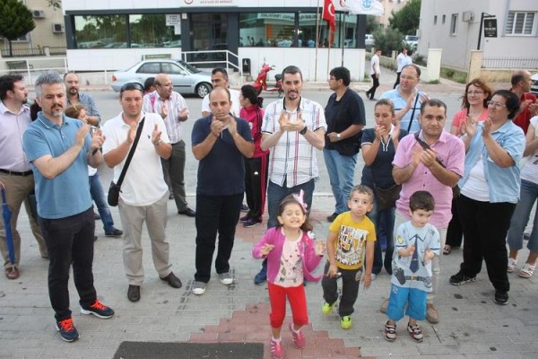 VELİLERİN KREŞ İSYANI