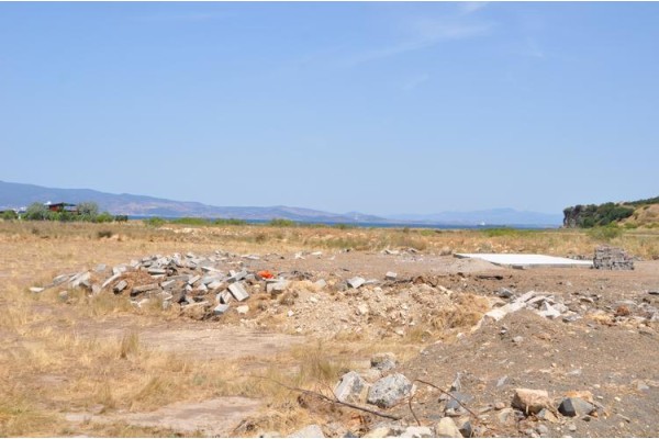 ARKA PLAJLAR MOLOZ ÇÖPLÜĞÜ OLDU