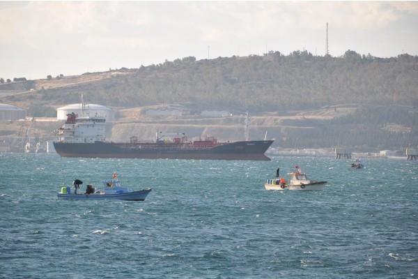 ALİAĞALI BALIKÇILAR RAHATSIZ