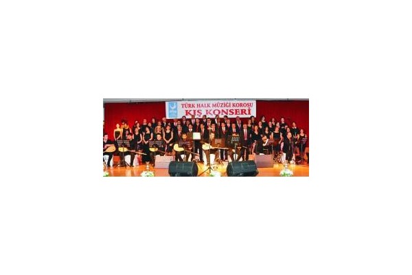 ALİAĞA’DA TÜRKÜ DOLU GECE