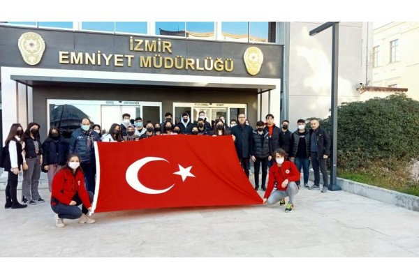 POLİS, ÖĞRENCİLER İÇİN GEZİ DÜZENLEDİ