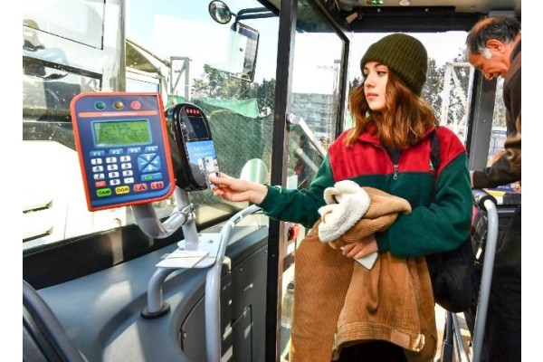 HALK TAŞIT’TA AKŞAM SEFERLERİ ÖNE ÇEKİLDİ