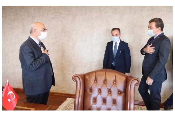 KOŞTU’DAN VALİ KÖŞGER’E ZİYARET