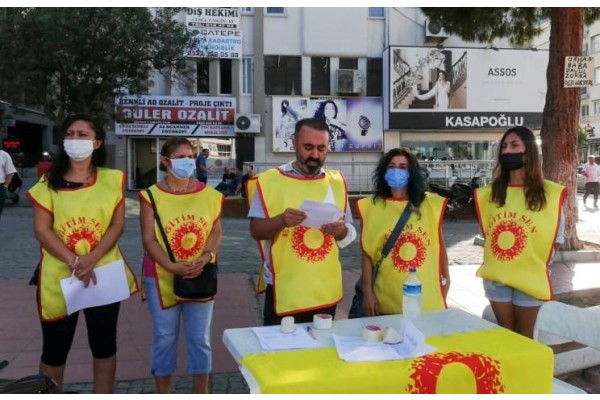 ‘TEDBİRLER ALINSIN, OKULLAR AÇILSIN’